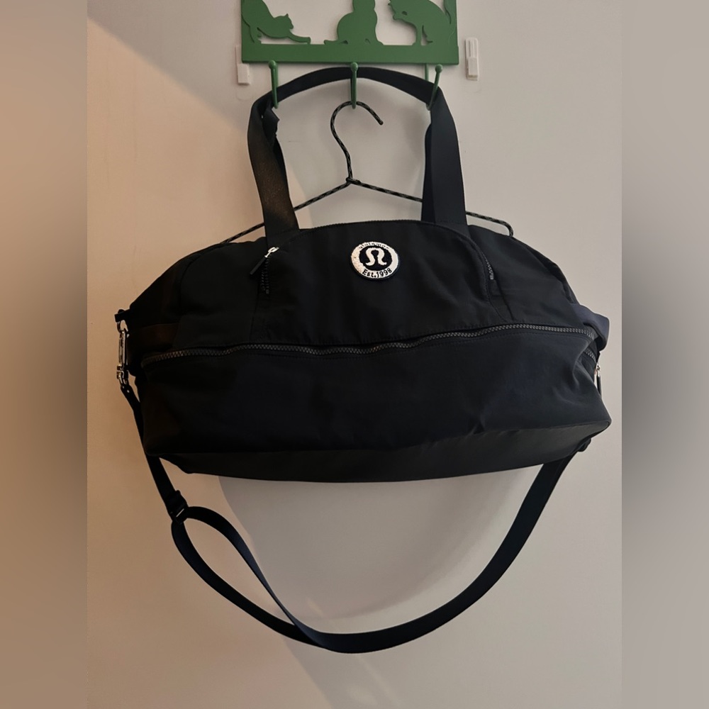 Lululemon City Adventure Duffle Bag 29L *club patch